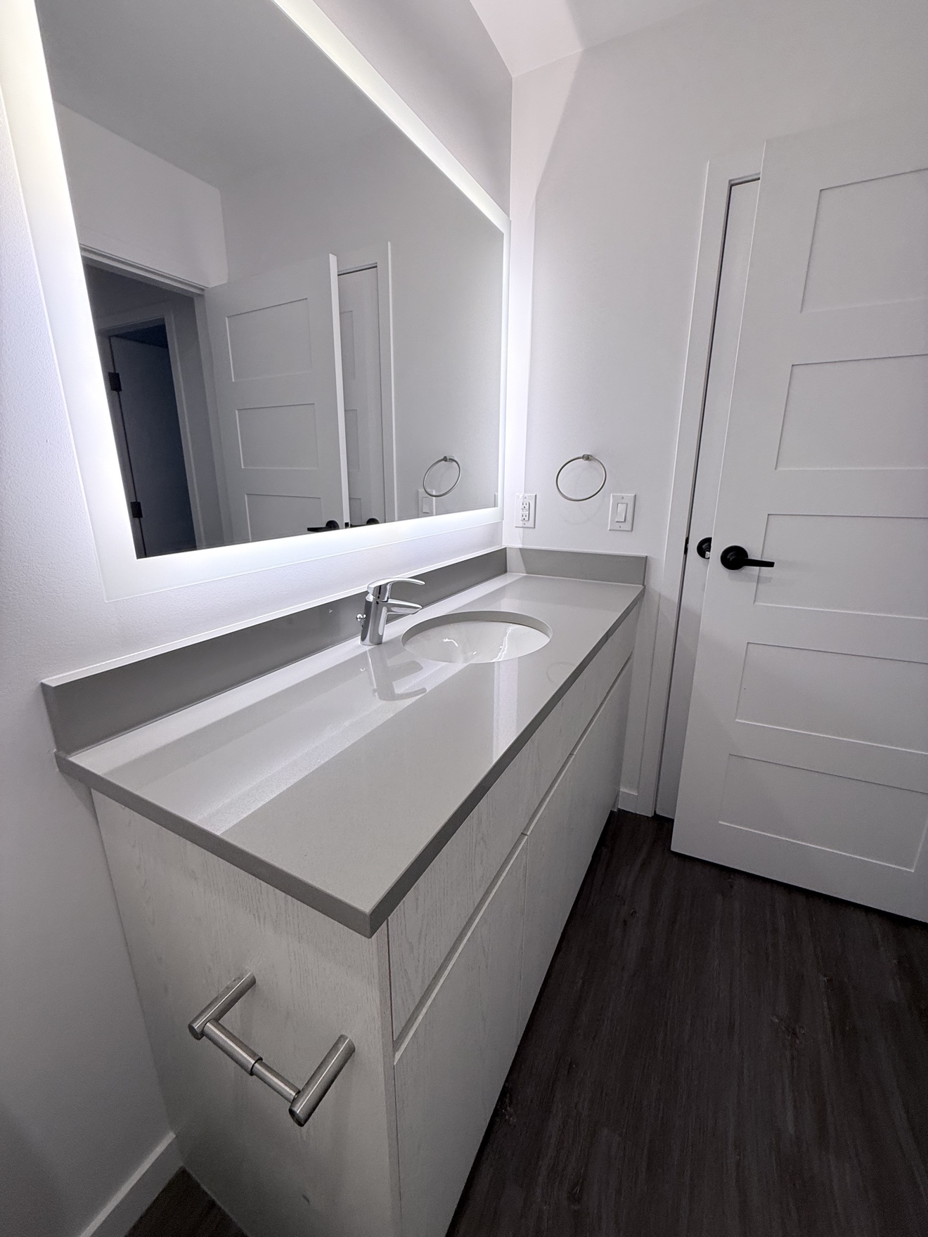 Second bathroom after deep clean