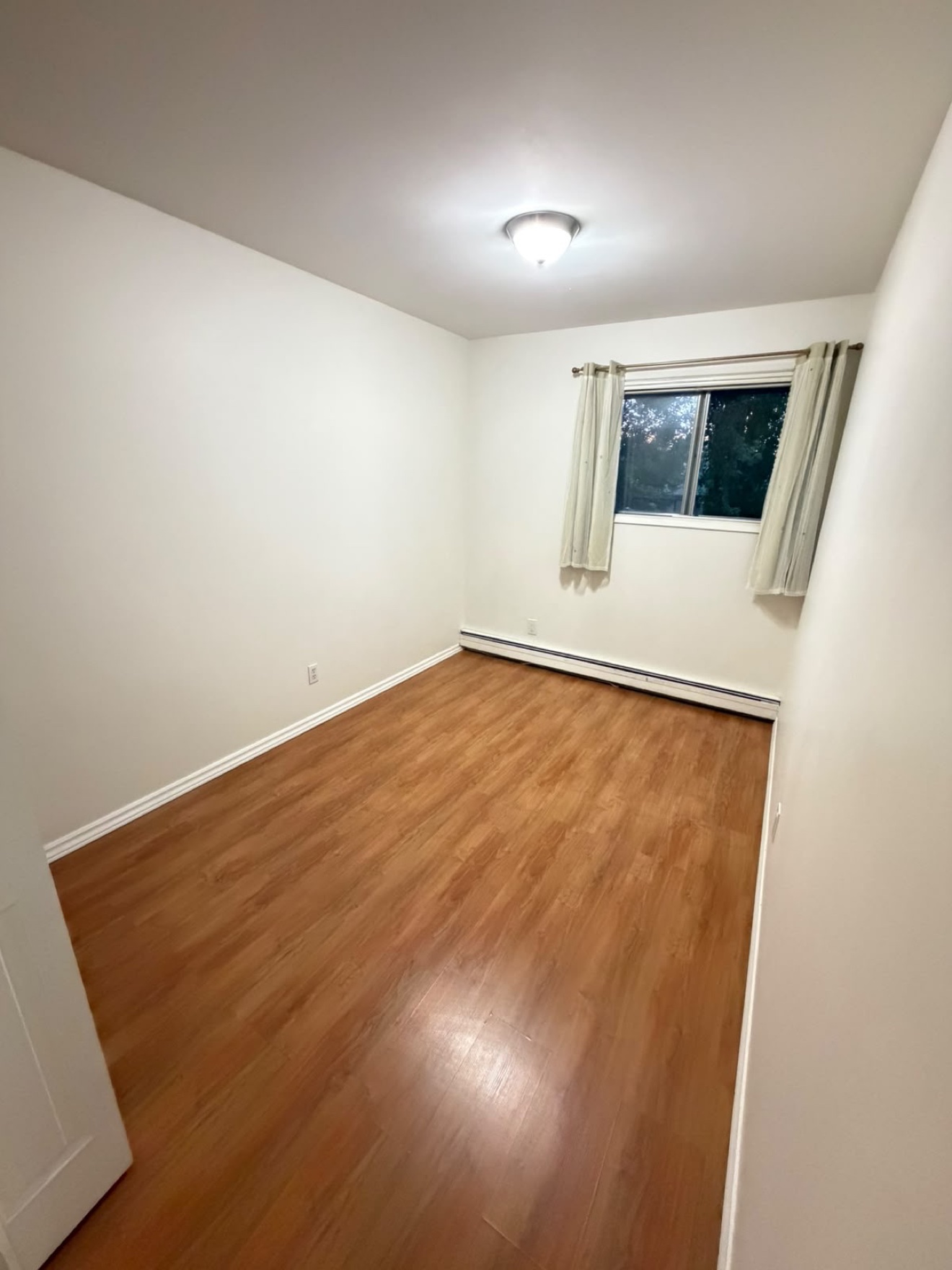 Clean bedroom ready for Airbnb guests
